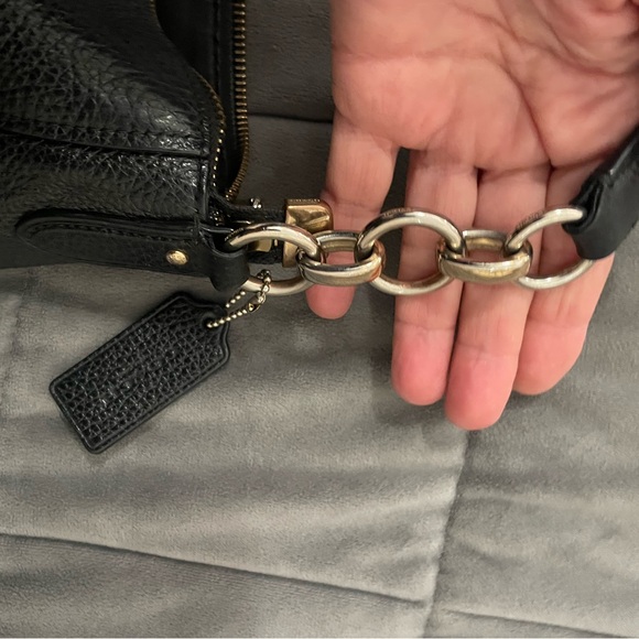 Coach hand bag - Picture 6 of 9